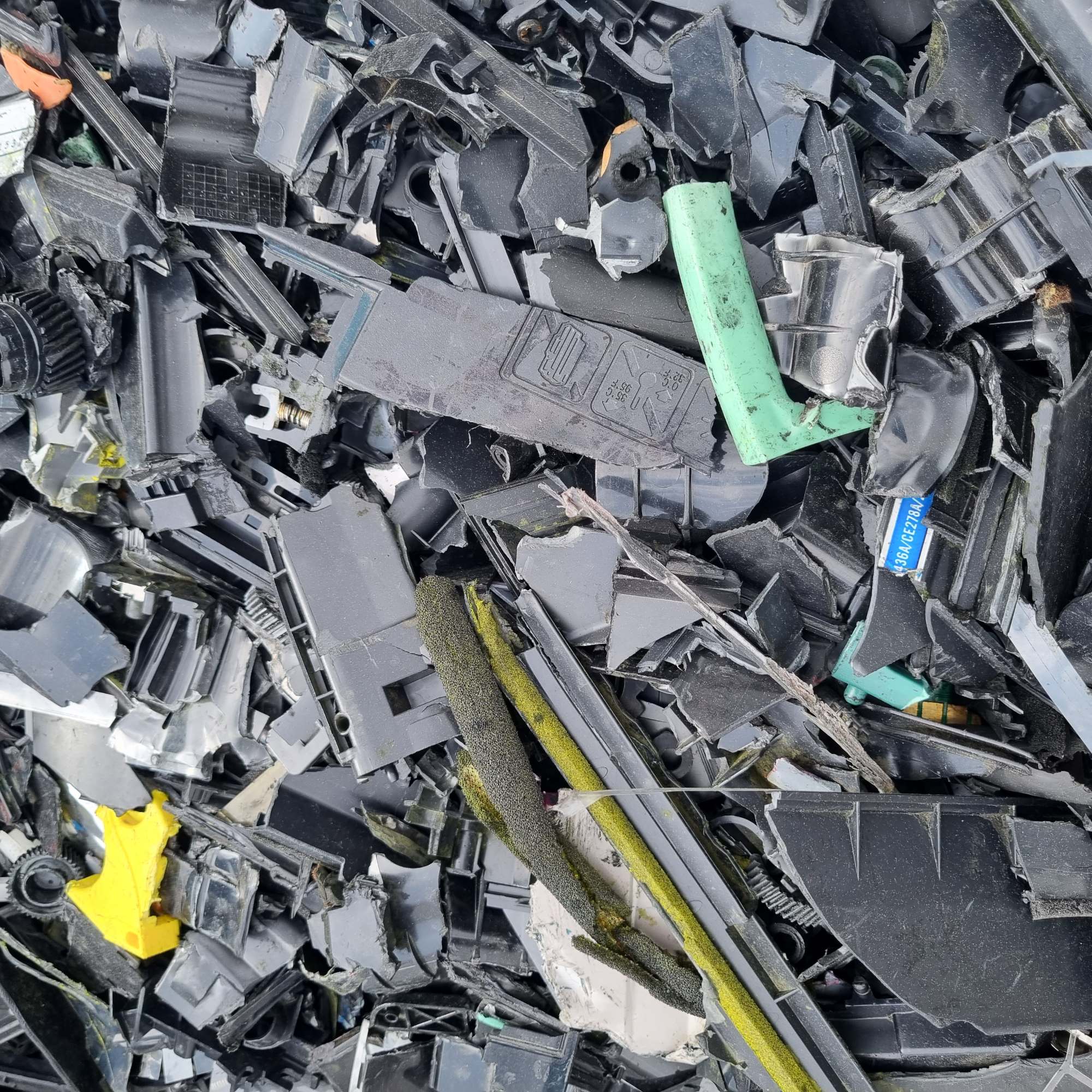 Mixed rigid plastics (MRP), Regrind, Mixed plastic regrind