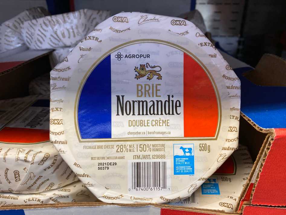 BRIE NORMANDIE DOUBLE CREAM 550 g at Costco Elgin Mills Richmond Hill
