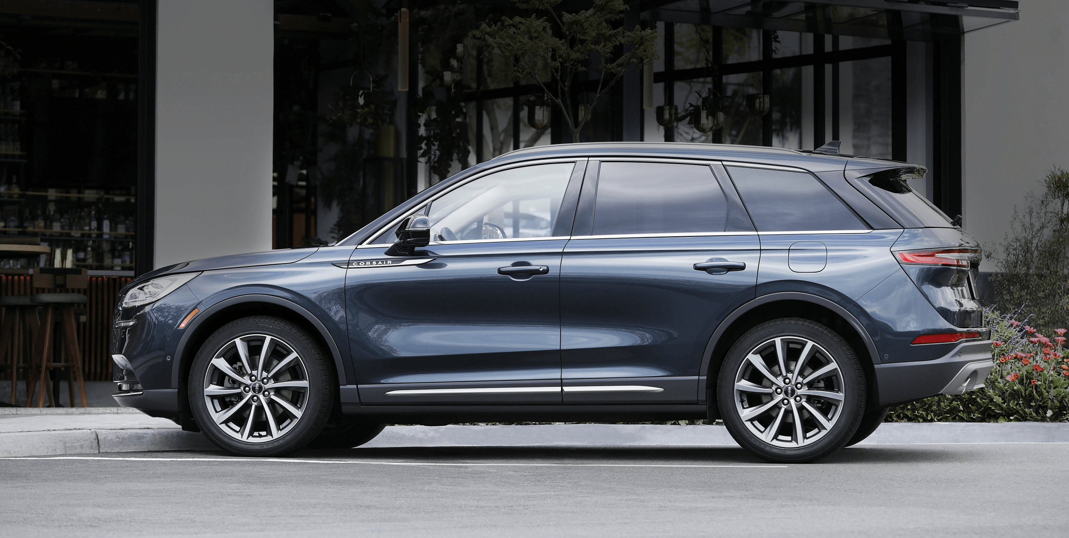 Hometown Luxury Parkway Lincoln