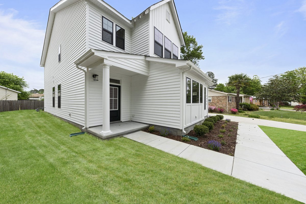 5324 Challedon Drive Oceanside Building