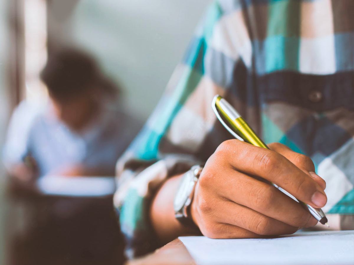 Top 10 Tips to Win a Debate Competition