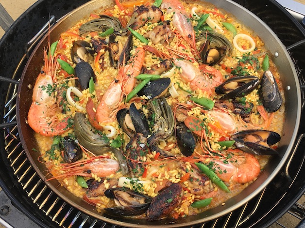 Paella On The Grill - Barbecuebible.com