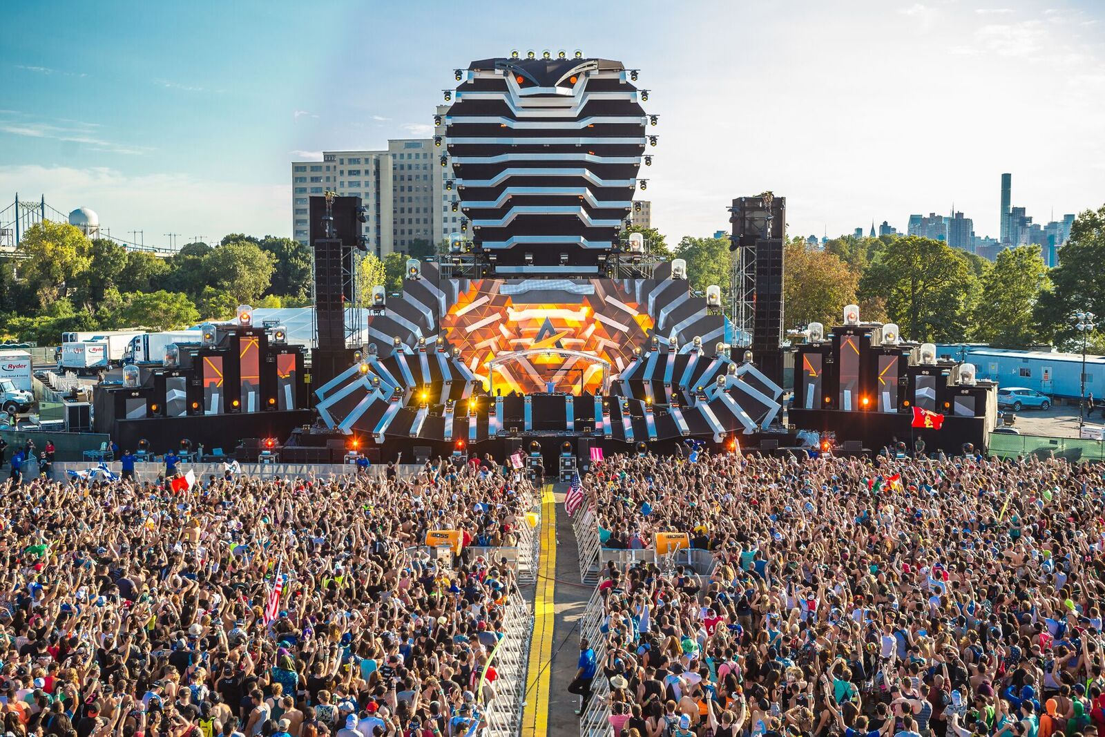 Electric Zoo Review I Can't Feel My Legs After EZoo, And I Love (Hate