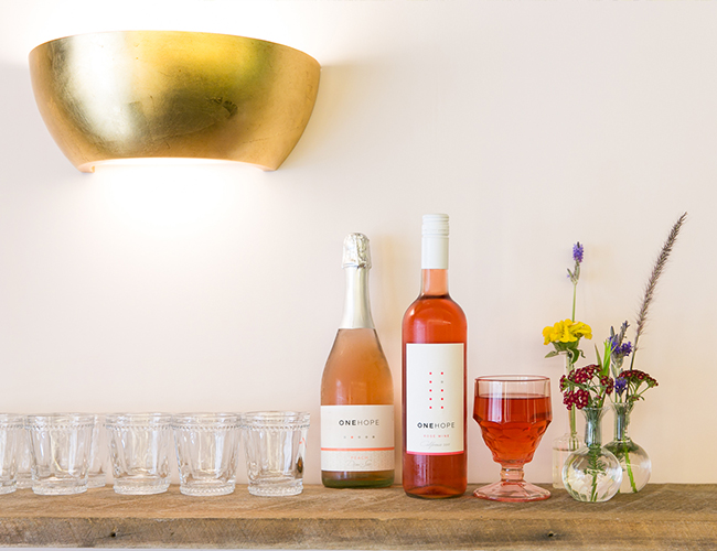 A Spring Daisy Brunch for Mother's Day Inspired By This