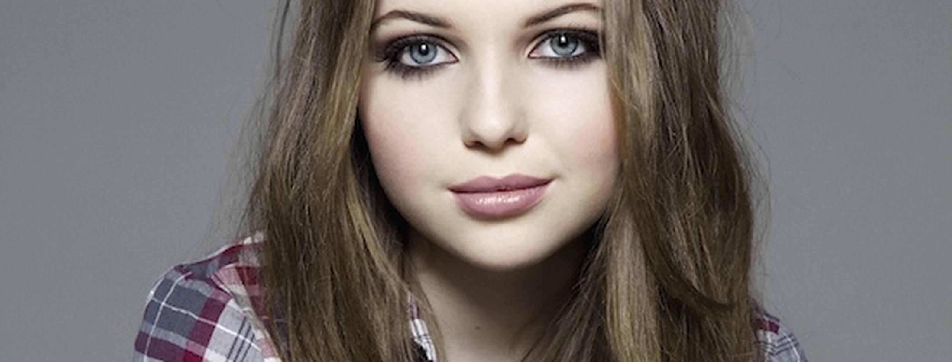 Sammi Hanratty's Instagram, Twitter & Facebook on IDCrawl