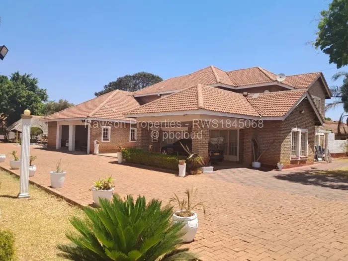 4 Bedroom House for Sale in Norton, Norton Propertybook