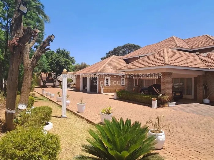 4 Bedroom House for Sale in Norton, Norton Propertybook