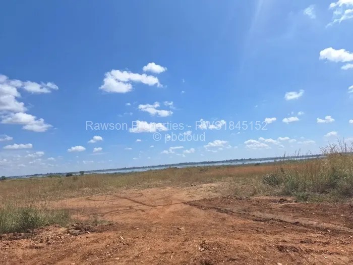 Land for Sale in Norton Stands.co.zw