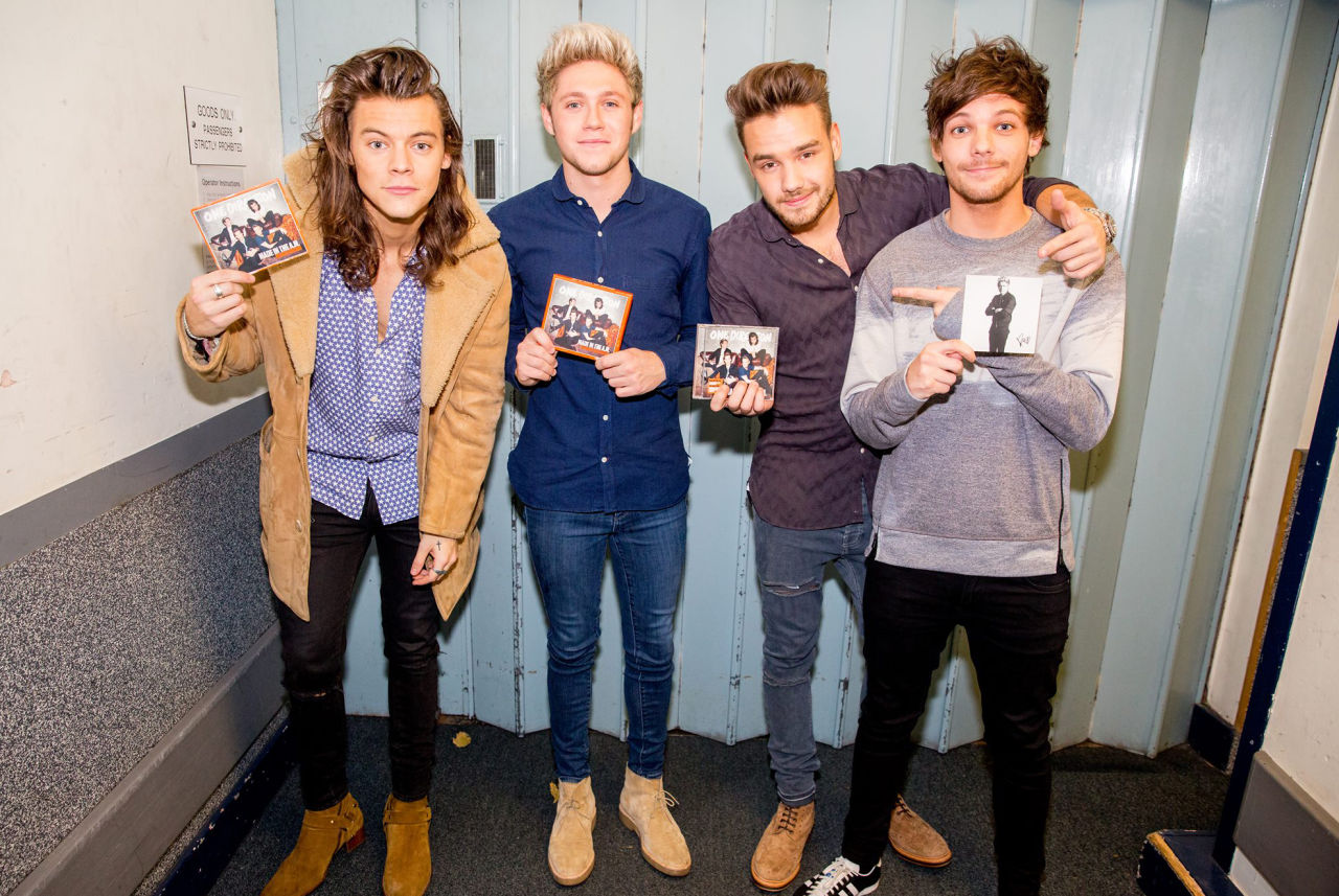 Boy Band Blues One Direction, SMAP Reportedly Breaking Up Here & Now