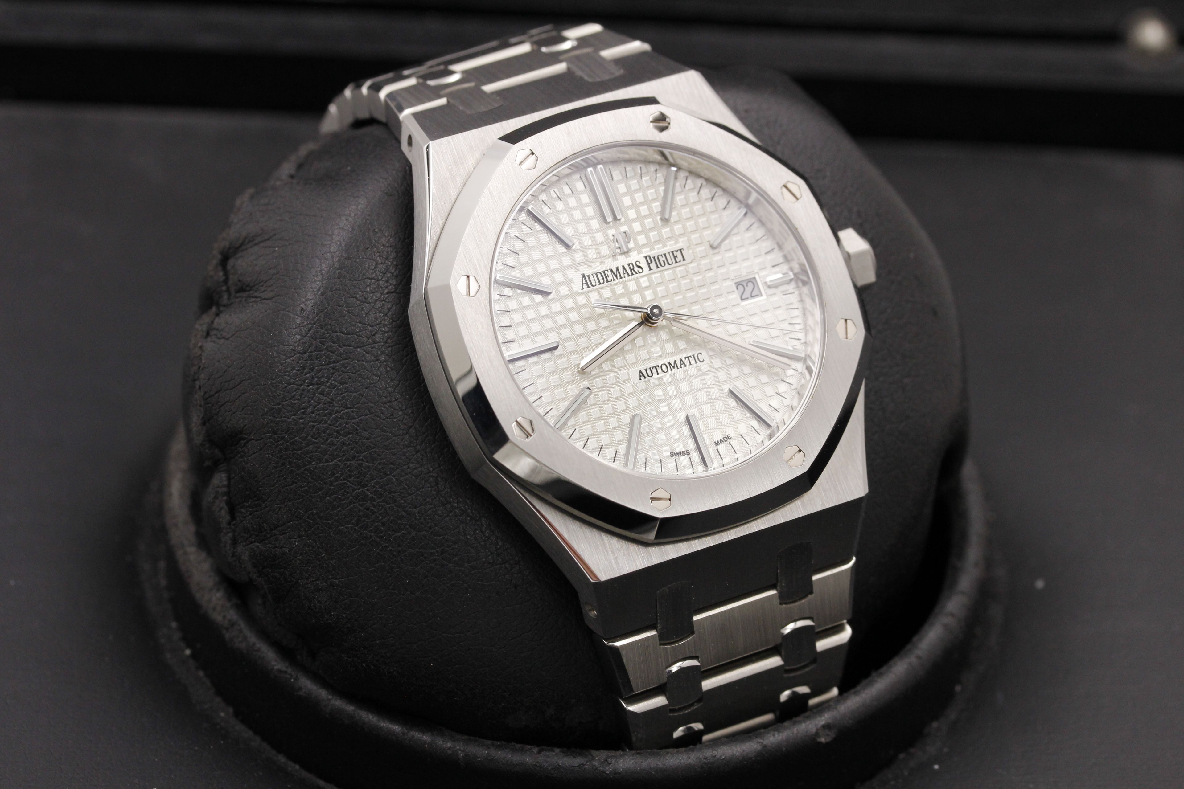 Audemars Piguet Royal Oak 15400 Stainless Steel OCWatchGuy