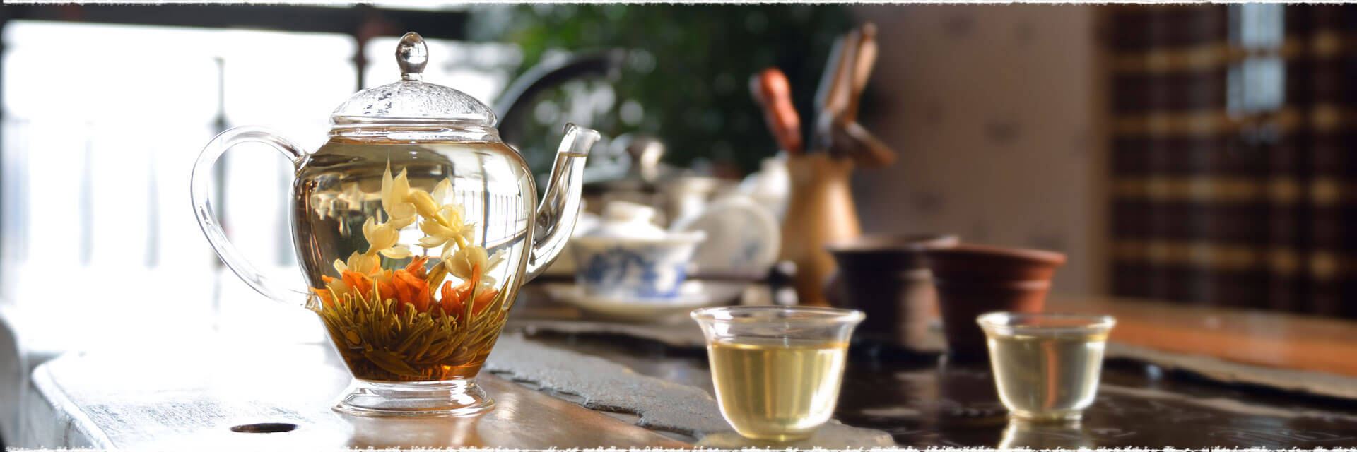 Flower Teas Have Many Effects to Gain the Benefits of Them teavivre
