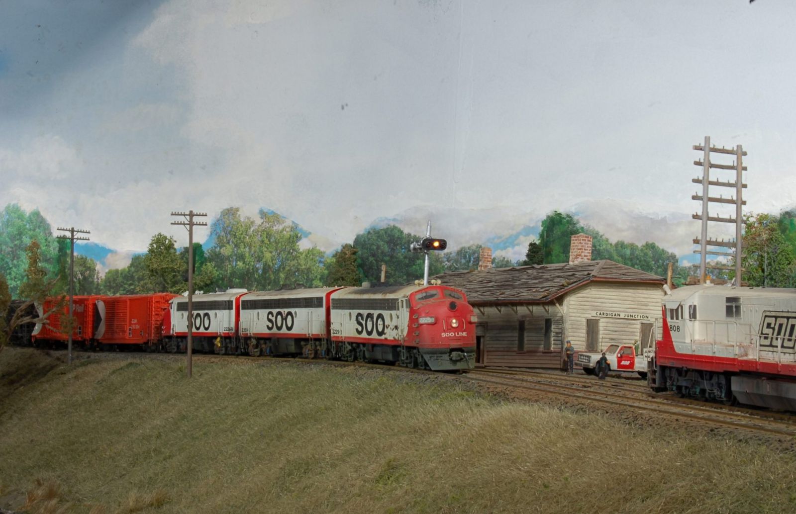 Photographing Cardigan Junction using Helicon focus software the MRH