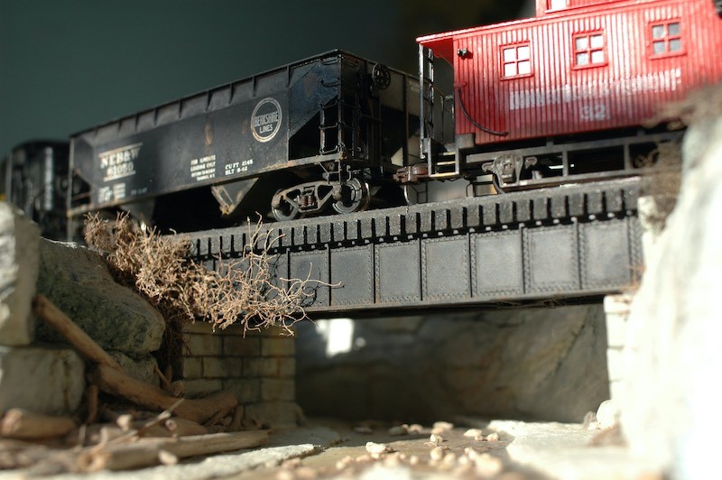 On30 bridges using HO scale bridges? the MRH Forum