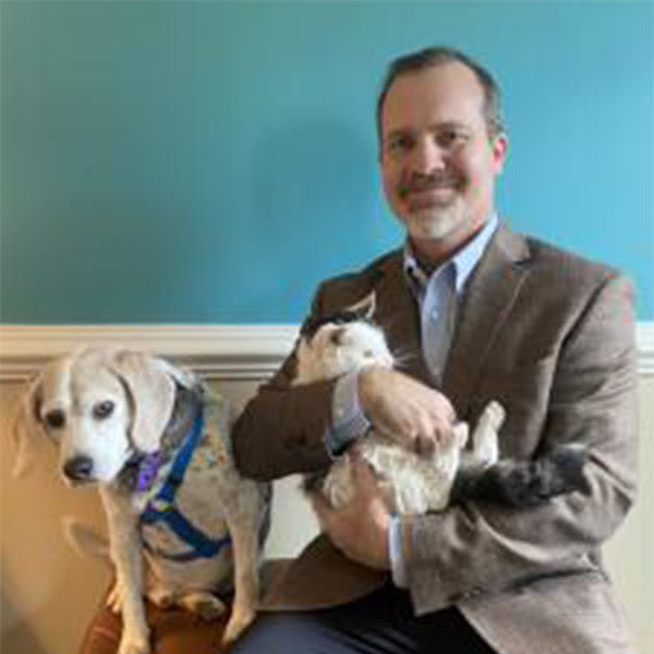 Meet Dr. Robb Murphie, Williamsburg Veterinarian