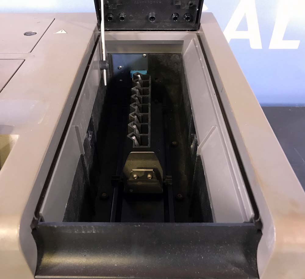 Thermo Spectronic Genesys 5 UV/Visible Spectrophotometer CAT No. 336008