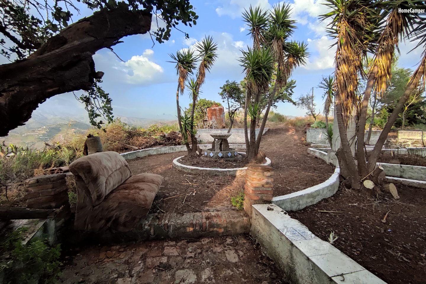 Private camping rentals at VélezMálaga · HomeCamper