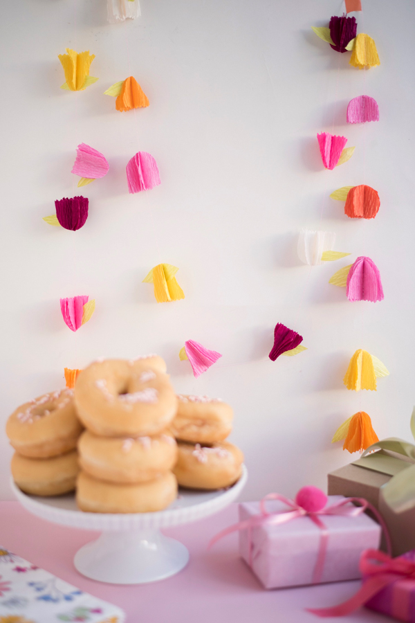 Crepe Paper Flower Garland DIY