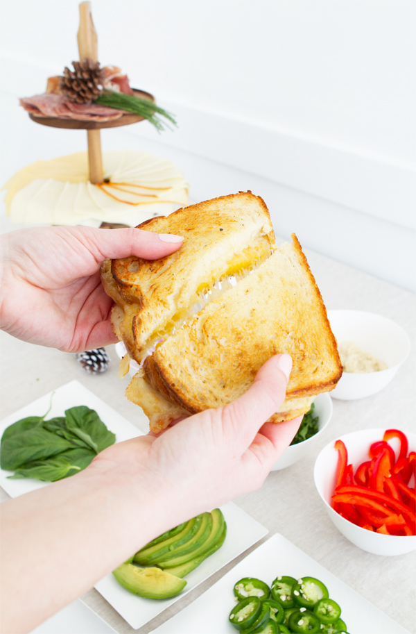 Simple & Modern Grilled Cheese Bar