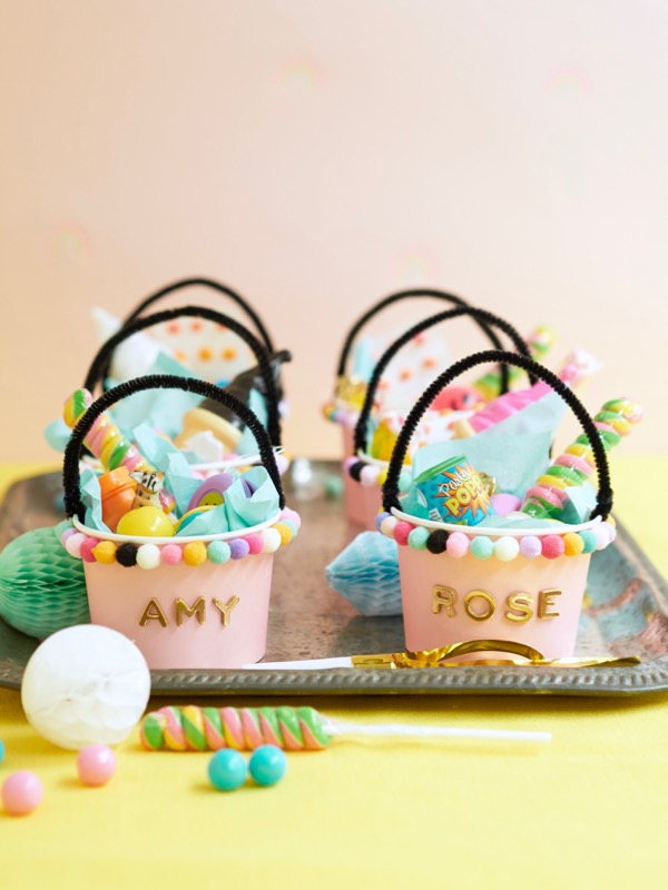 Personalized Bucket Favors DIY