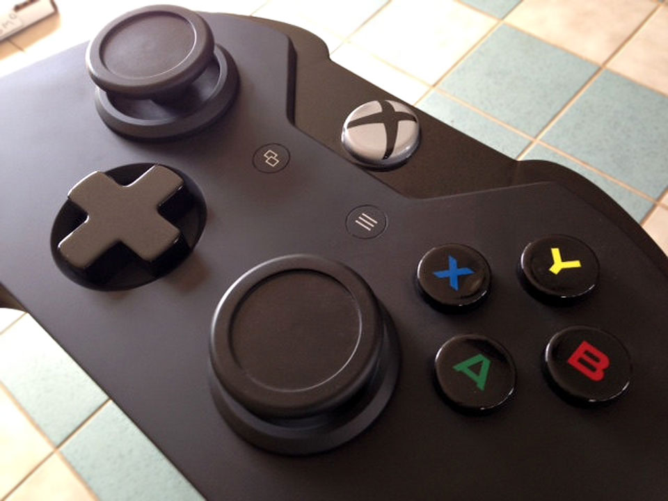 Xbox One Game Controller Coffee Table Is Xbox Fanboys’ Dream Come True