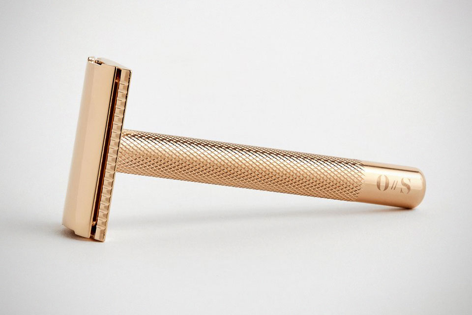 96 Rose Gold Razor Wants Ladies To Shave Their Legs In Classic Style