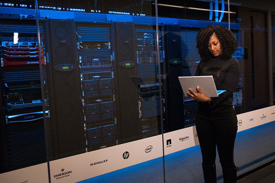 Three Reasons To Use VPS Hosting For Your Website SHOUTS
