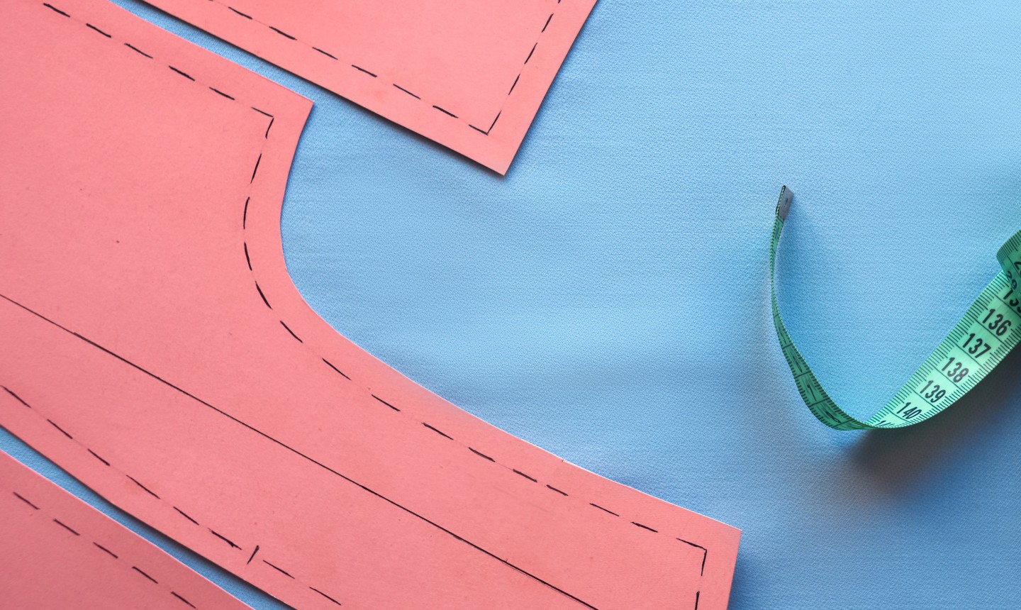 9 Tips for Sewing Curved Seams on Craftsy Craftsy