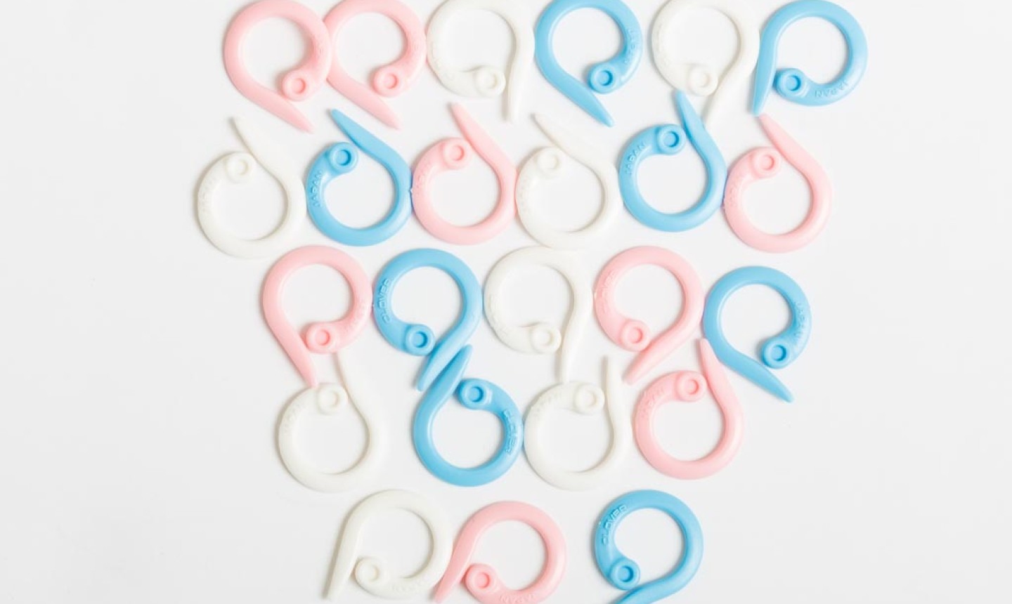 8 Ways Knitting With Stitch Markers Can Make Knitting Easier Craftsy