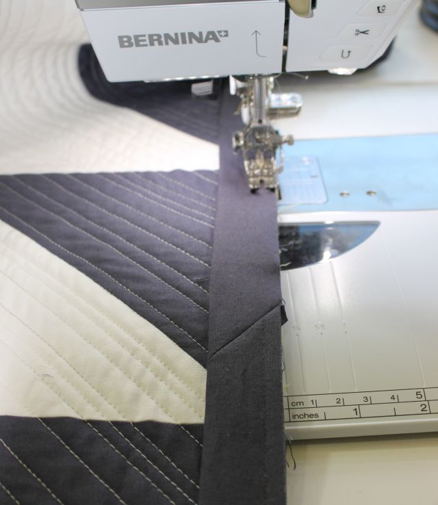 How to Bind a Quilt in 6 Easy Steps Craftsy