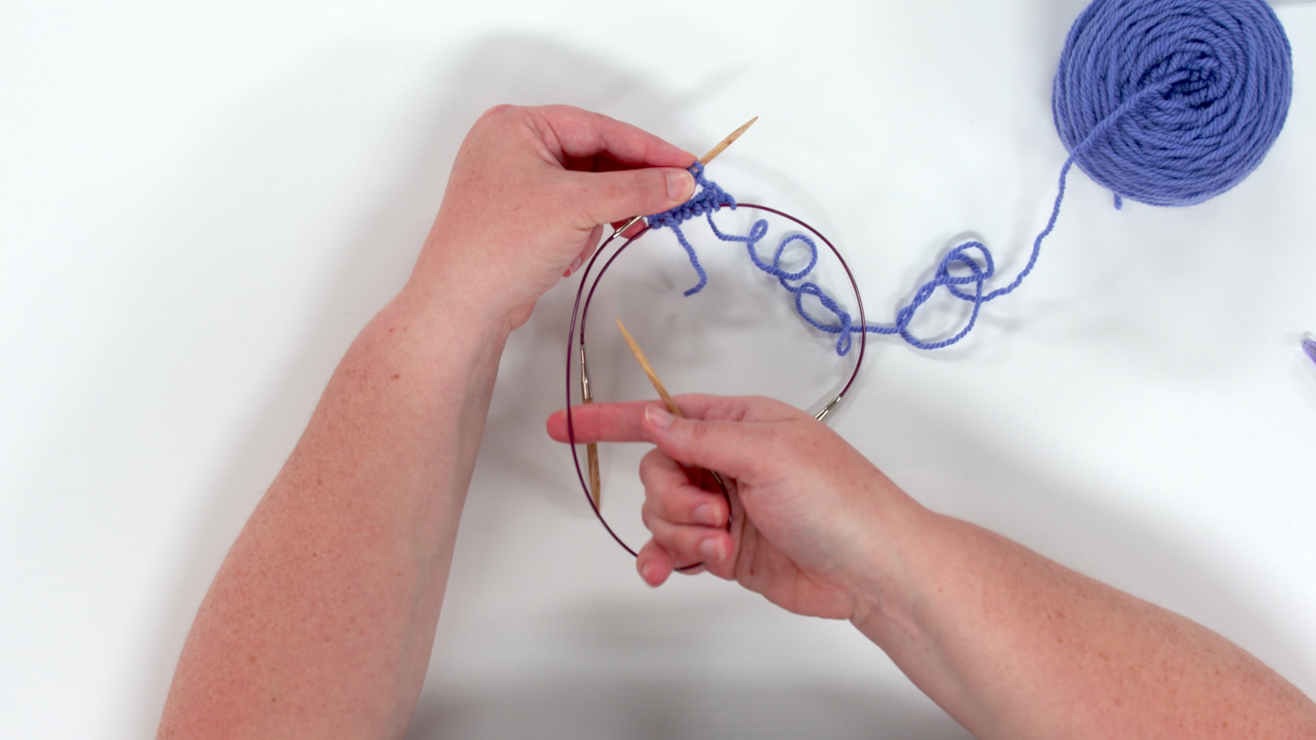 Four Methods for Knitting in The Round The Knitting Circle