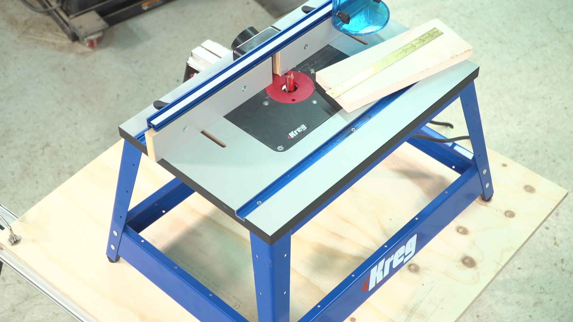 Use Your Router Table as a Jointer WoodWorkers Guild of America