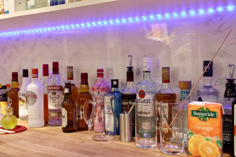 Roman Park Hall, Aylesbury, Roman Park Hall, Sir Henry Lee Crescent