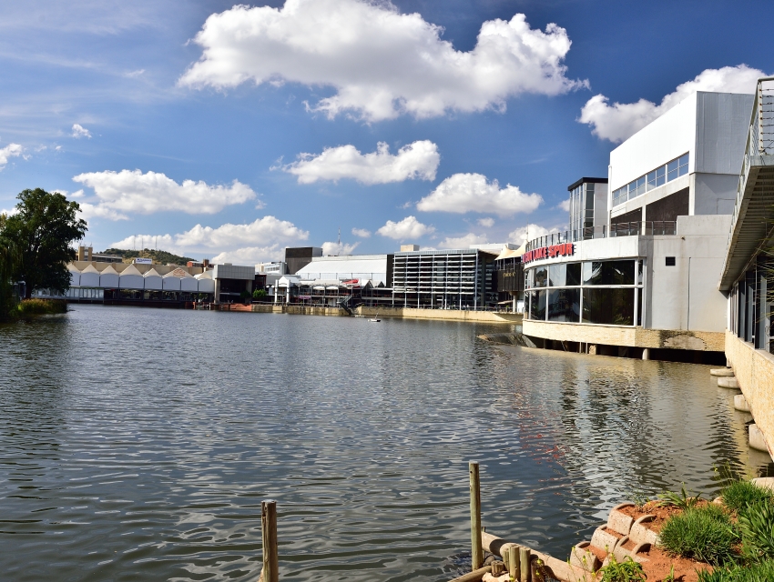 Loch Logan Waterfront Shopping Mall, Bloemfontein cityseeker