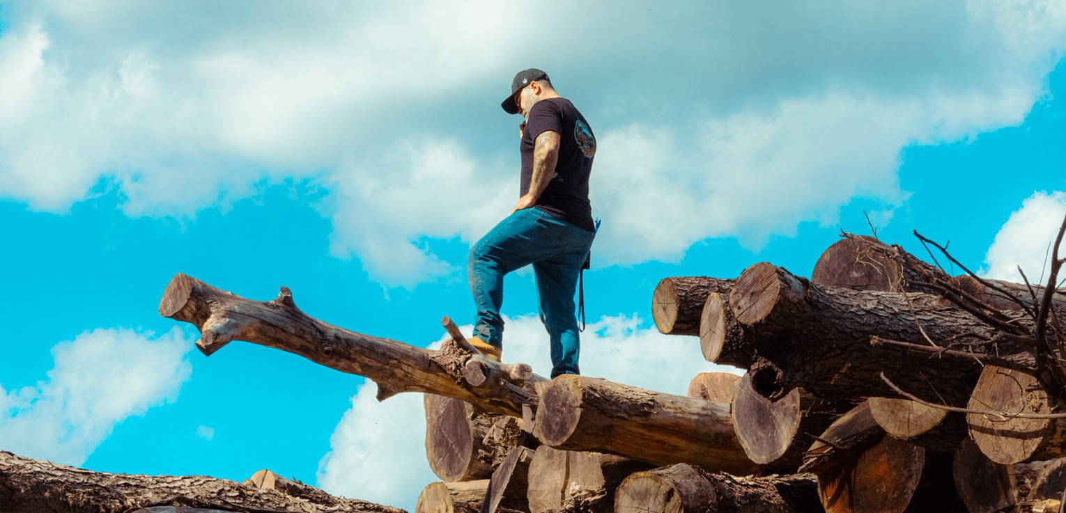 Navigating Challenges and Cultivating Success at Nova Farms with Derek