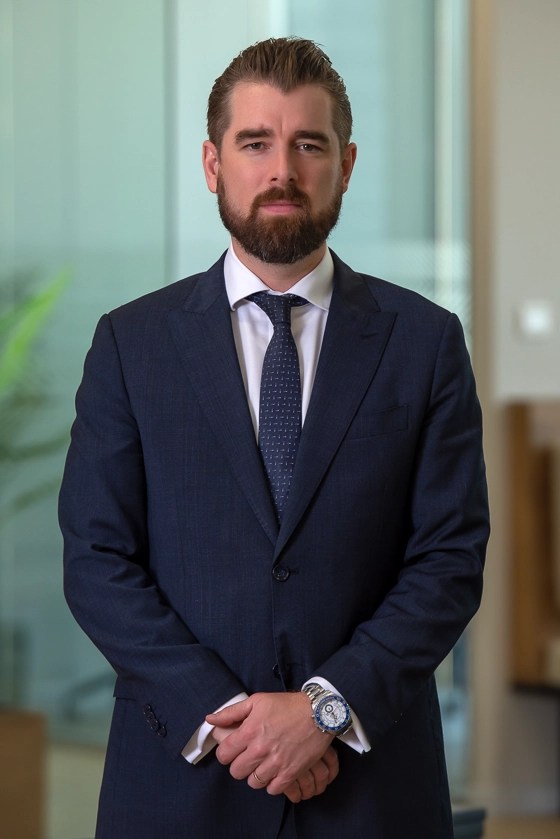 Espace Real Estate Dubai's Growth with John Lyons Managing Director