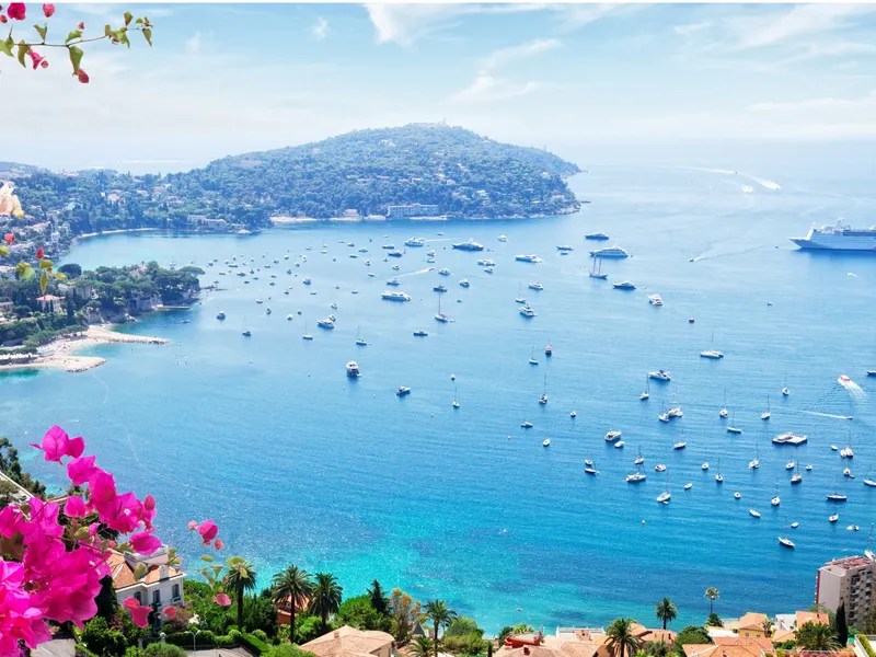 Property for sale and rent in France