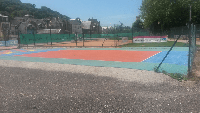 Un terrain de tennis en milieu rural (Maroc) Ulule