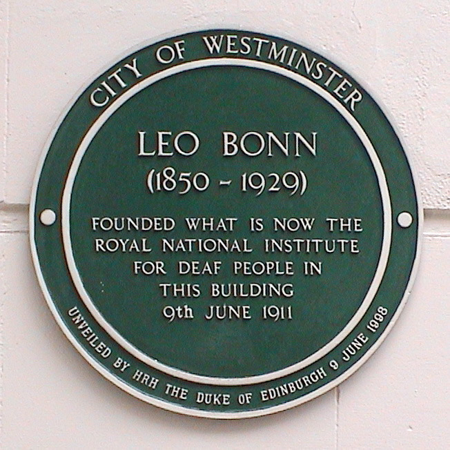 Leo Bonn London Remembers, Aiming to capture all memorials in London