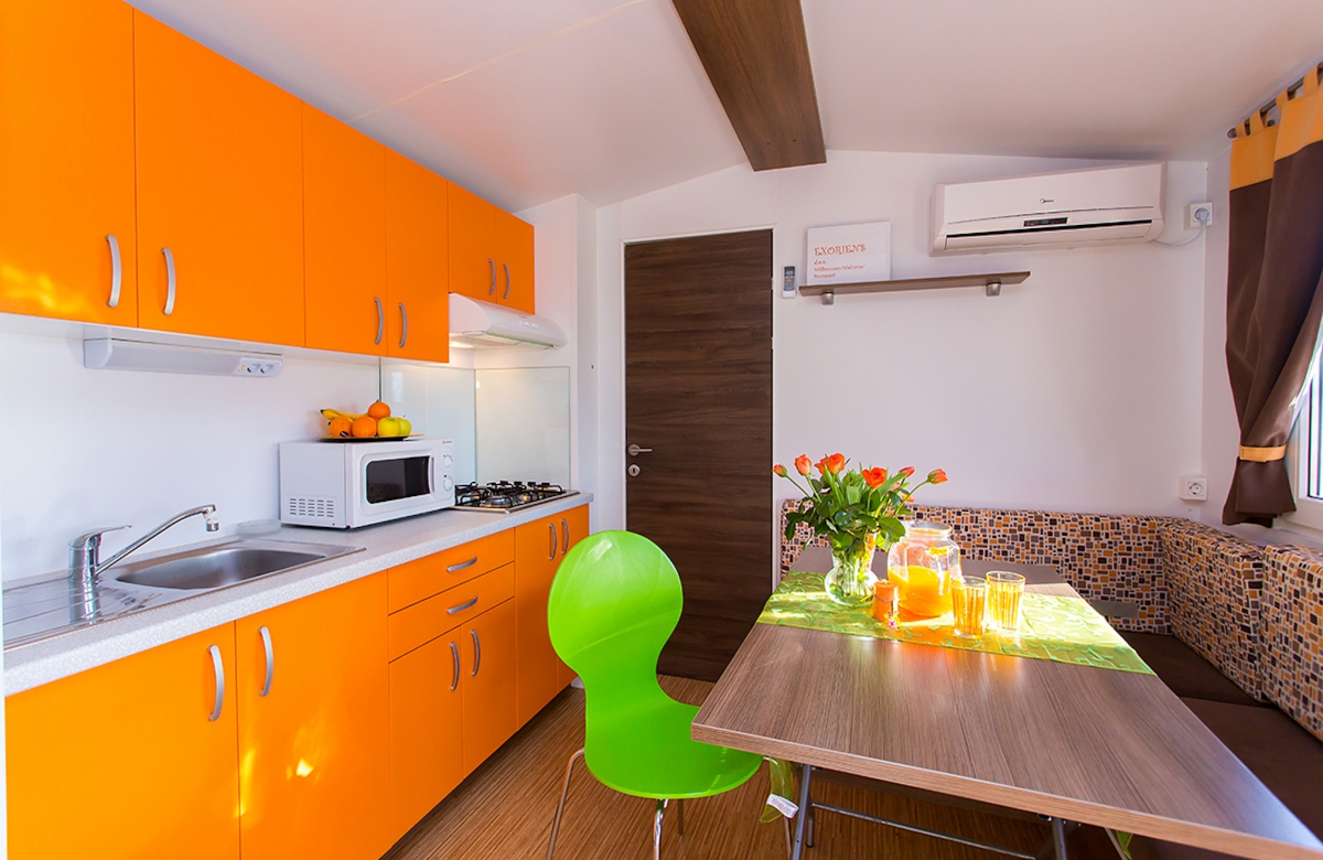 Apartments Porec Premium Mobile Home Orange (A4+2)