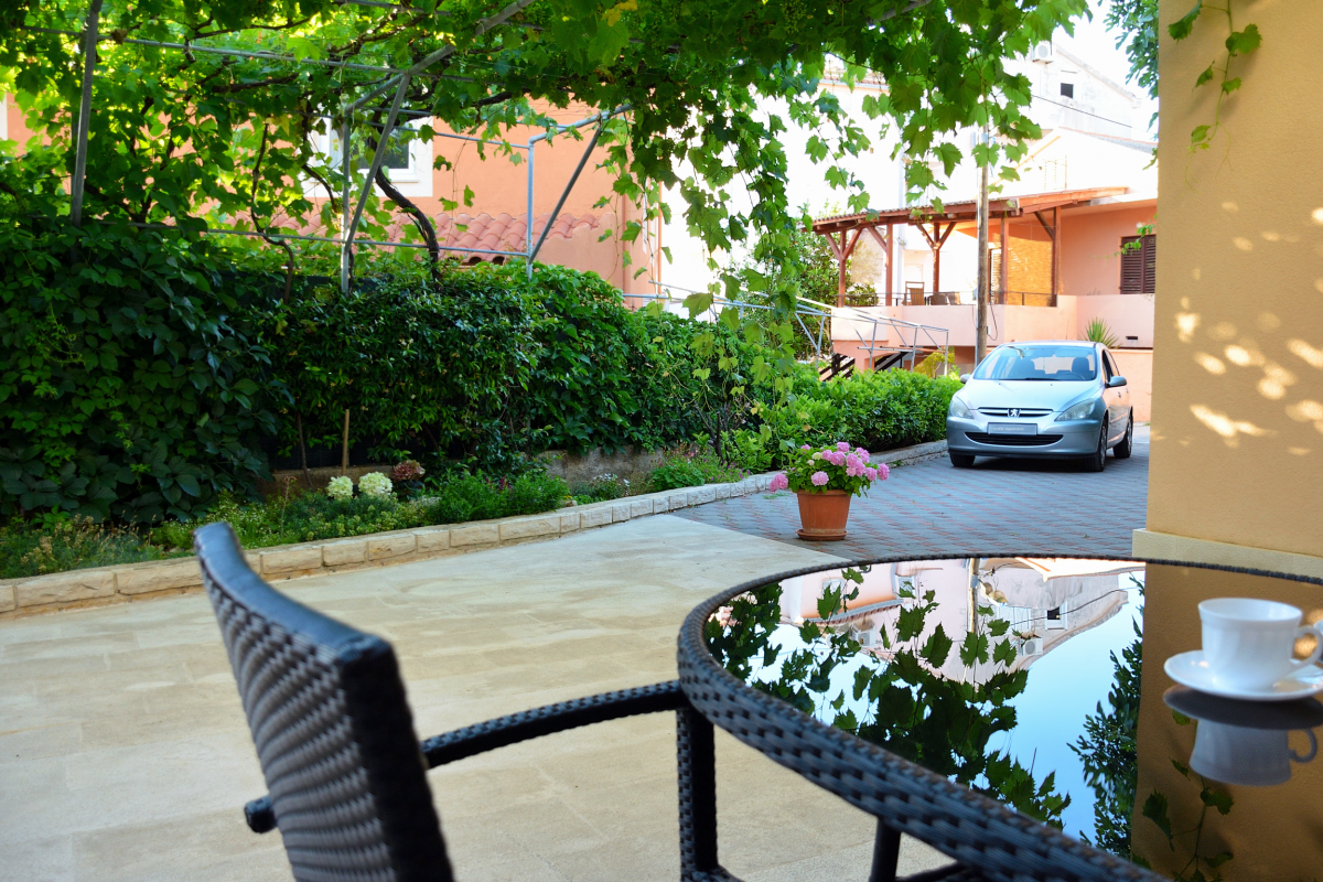 unit MY BEAUTIFUL IVY APARTMENT