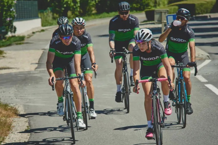 Preparing for A Group Ride 10 Tips for Riding in A Peloton We Love