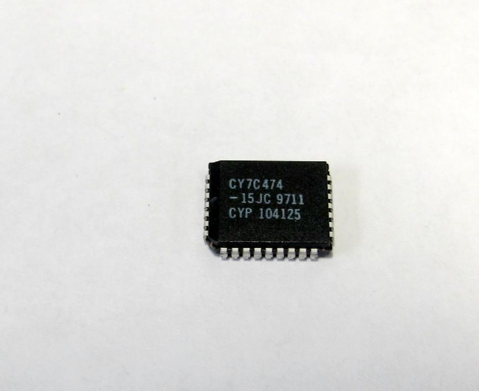 Cypress Semiconductor Corp CY7C47415JC Integrated Circuit. Integrated Circuits and Op Amps