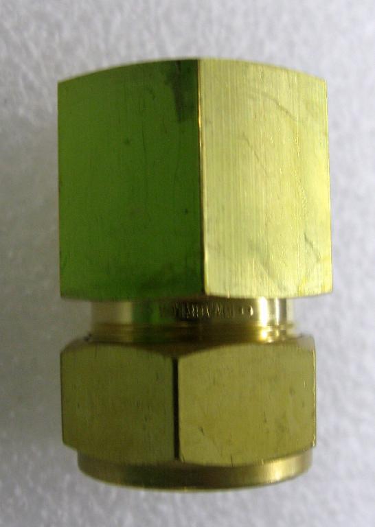 P90800 Adaptor 5/8 Comp X 3/4 FIP Plumbing Supplies BMI Surplus