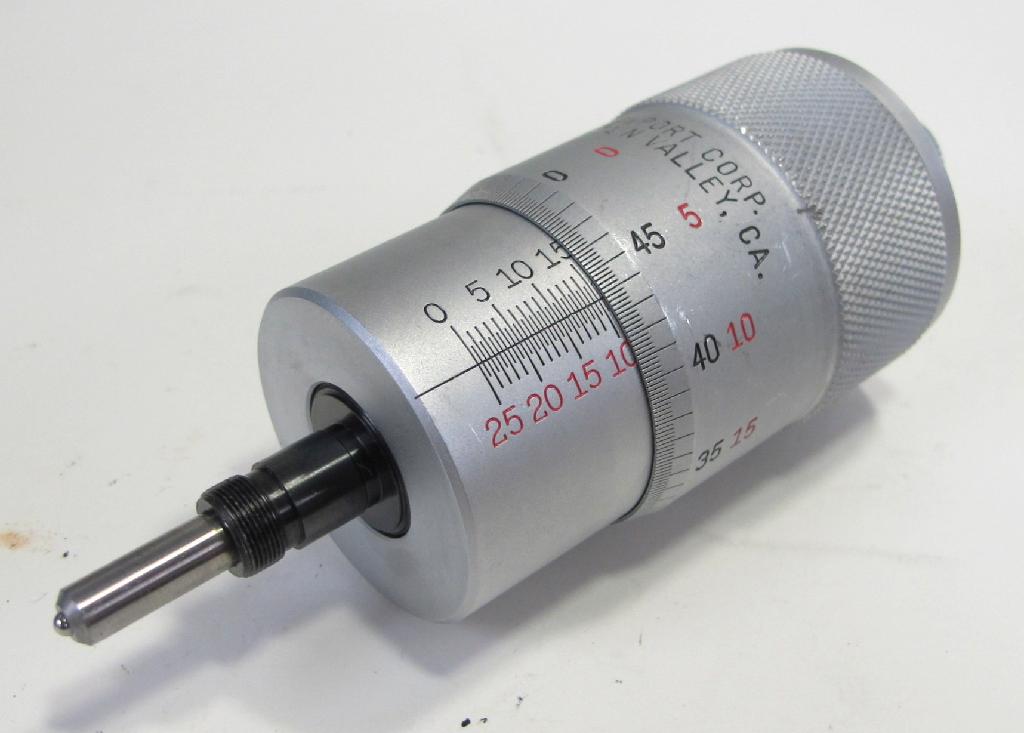 Starrett Micrometer Head, 025 mm Spindles and Actuators BMI Surplus