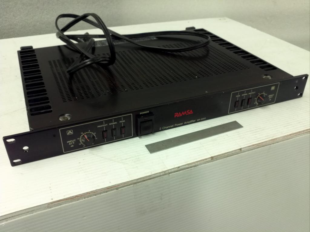 Panasonic WP9055 2 Channel Power Amplifier Amplifiers BMI Surplus