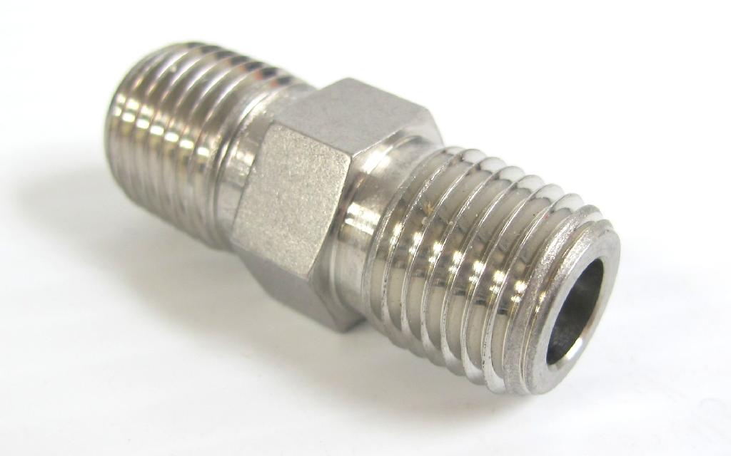 Cajon Stainless Steel Tube Fitting Straight, 1/4 Vacuum Flanges