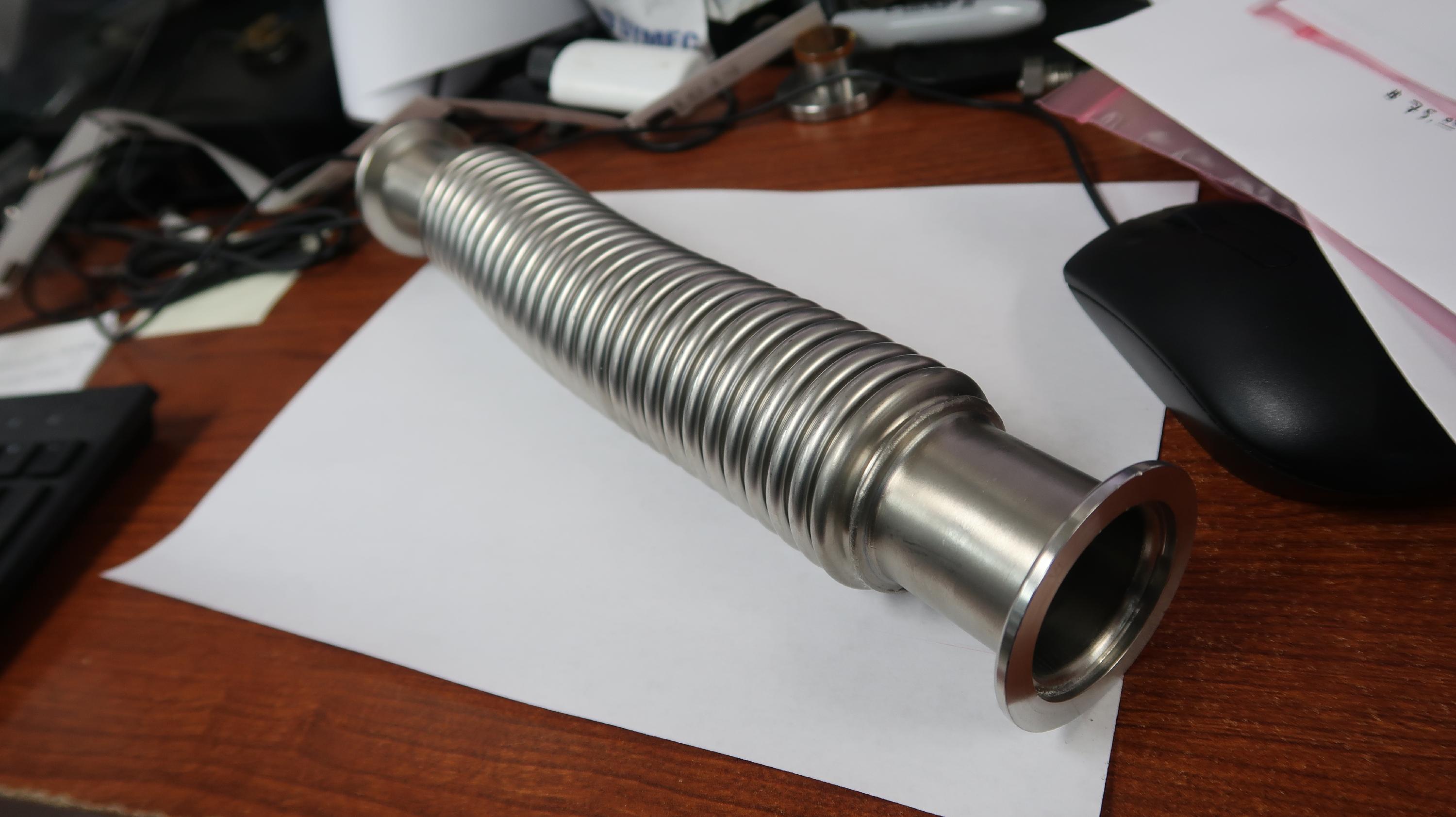 Flexible Vacuum Coupling NW 40 1 1/2" Stainless 12" Long Vacuum