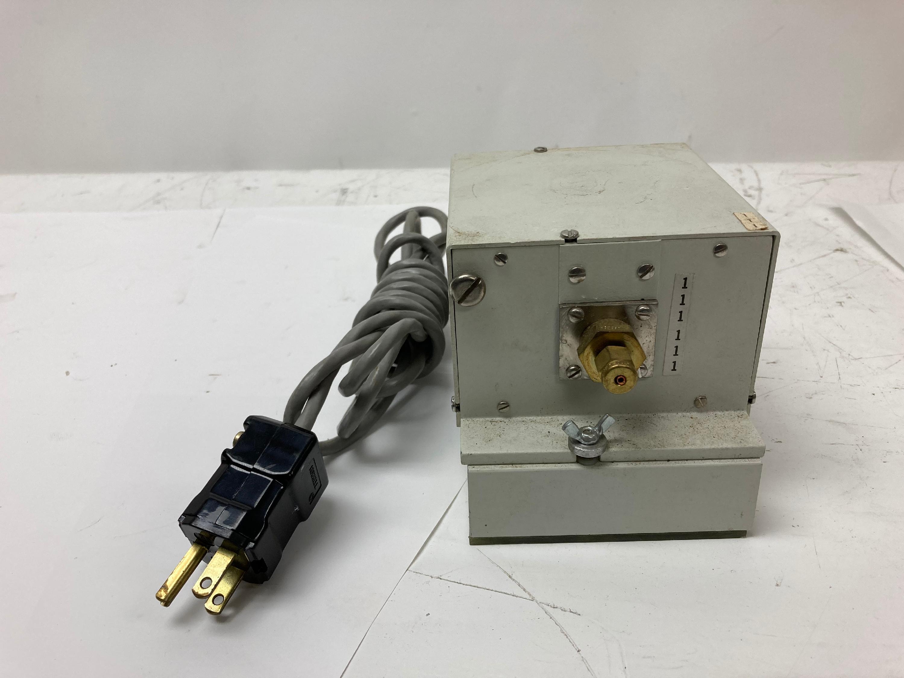 Edwards Datametrics Barocel Pressure W5956P2W2V3HR Vacuum Control