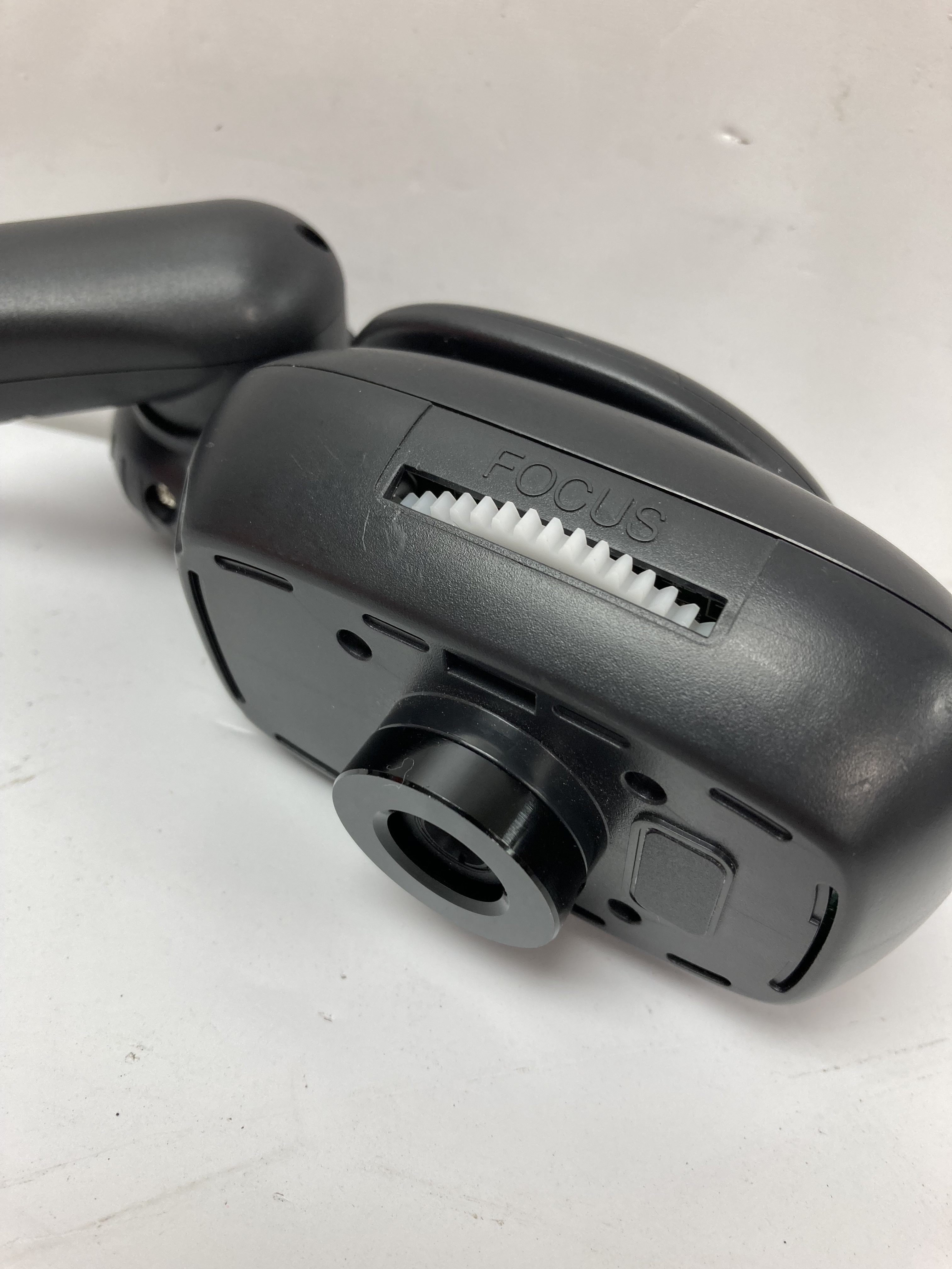 AverMedia AVerVision 100 Pro Camera Document (with power adapter