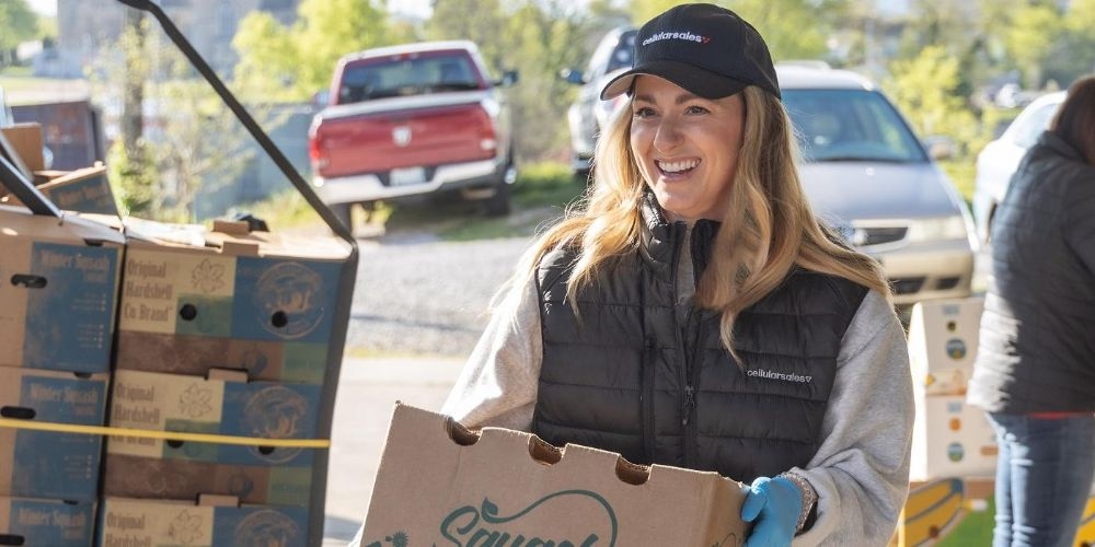 Cellular Sales Mission, Benefits, and Work Culture